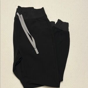 FIGS Size Small High Waisted Zamora Jogger Black Technical Collection Pants